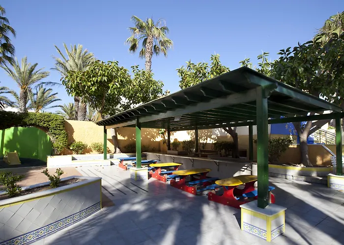 מלון Playasol 4*